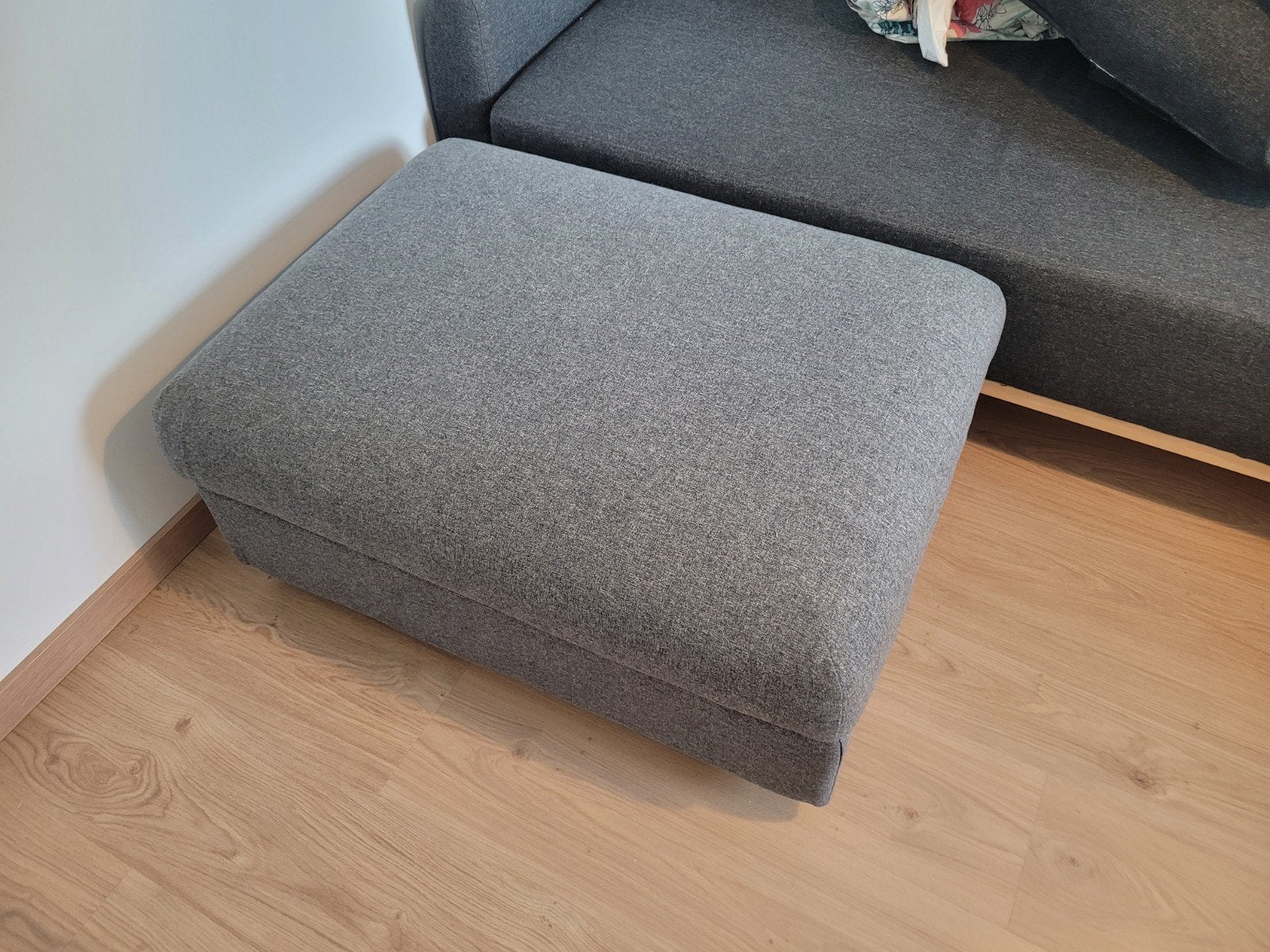 IKEA VIMLE voetenbank met bergruimte, grijs, Ophalen, Vierkant, 75 tot 100 cm, Zo goed als nieuw