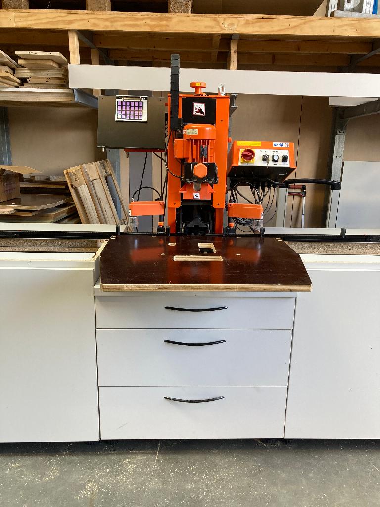 blum minipress pro center, inclusief werkbank, Boormachine, 600 watt of meer, Variabele snelheid, Ophalen of Verzenden