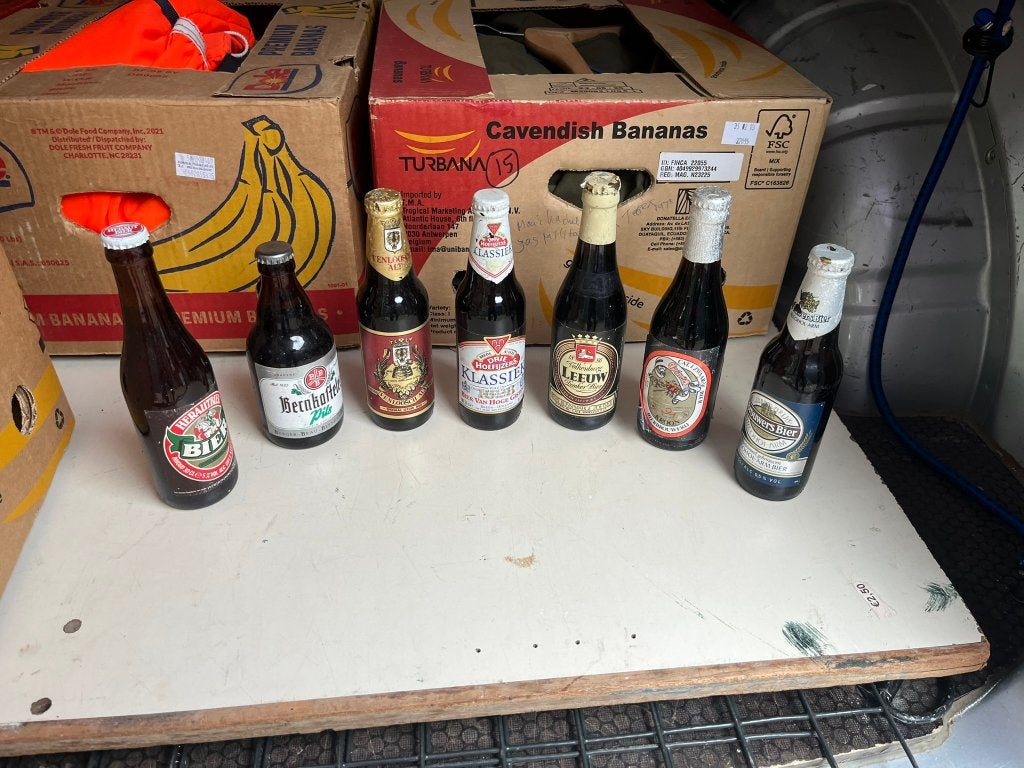 Volle bierflesjes, Ophalen of Verzenden, Zo goed als nieuw, Flesje(s), Overige merken