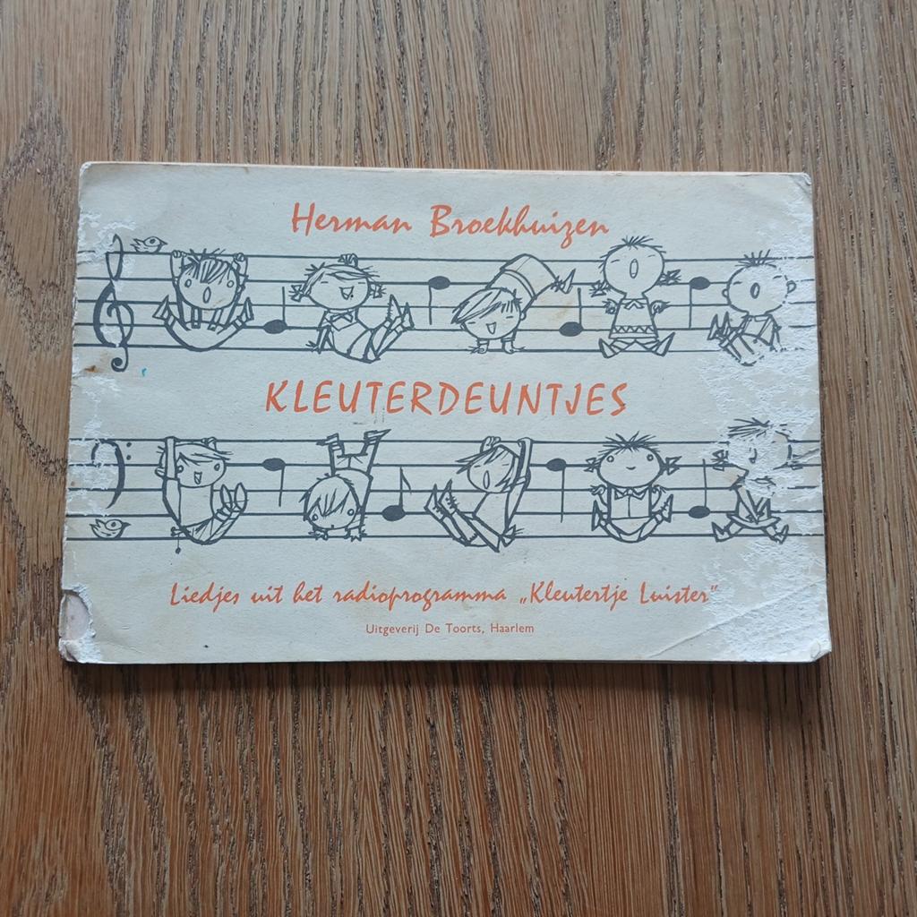 Kleutermuziekboekje, Ophalen of Verzenden, Gelezen