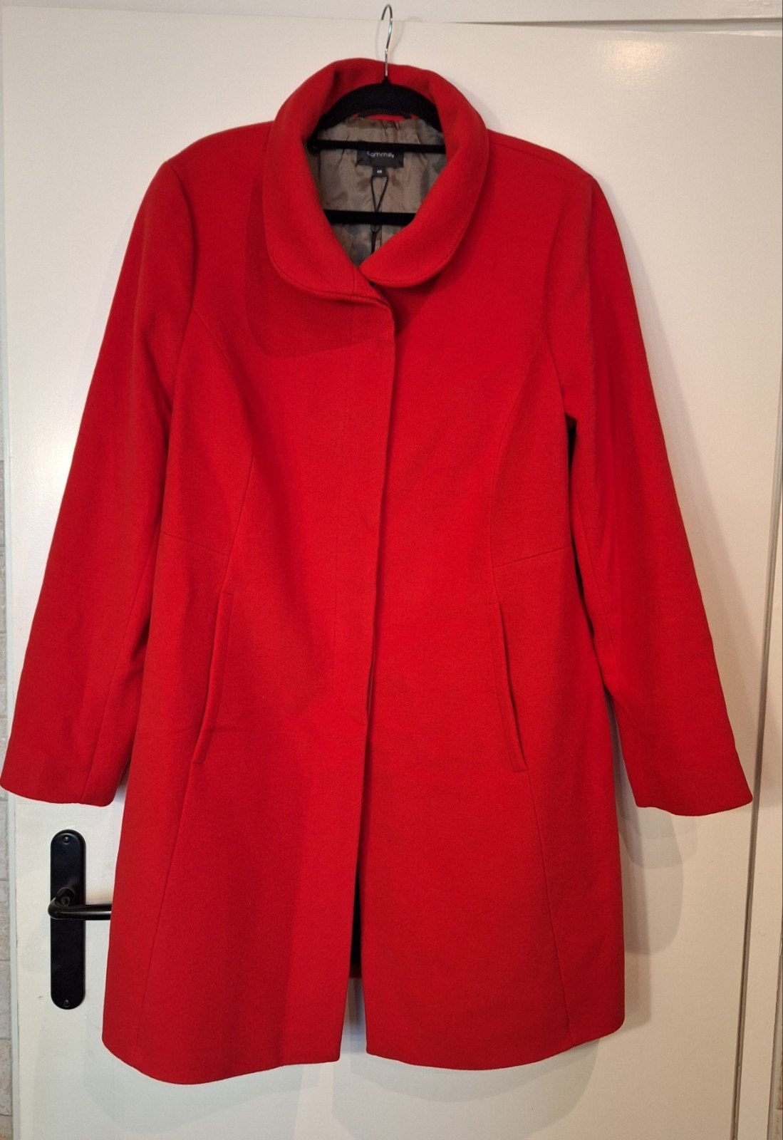 Nieuwe rode jas van Comma, maat 46 tussenjas, Maat 46/48 (XL) of groter, Nieuw, Rood, Comma