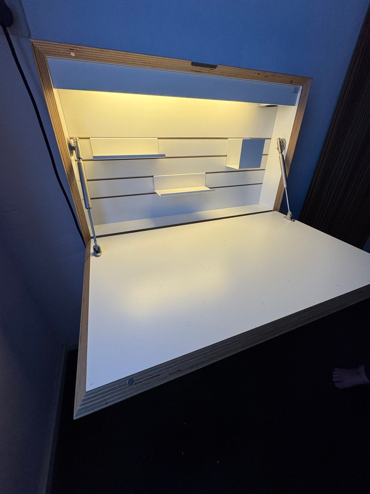 Müller Small Living Flatmate Secretaire, Ophalen, Gebruikt