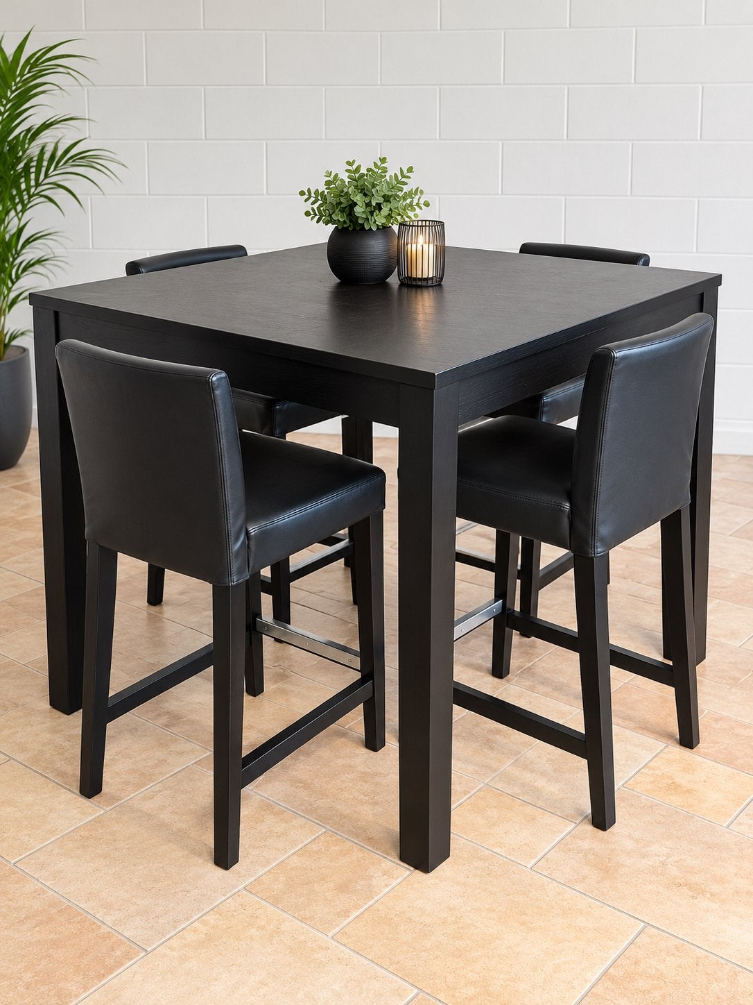 Zwarte bartafel met 4 barkrukken, Ophalen, Gebruikt, 100 tot 150 cm, Vierkant