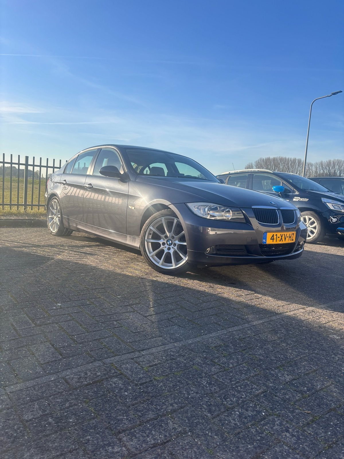 BMW 3-Serie 2.0 I 318i 2007 Grijs, Achterwielaandrijving, Origineel Nederlands, Handgeschakeld, Particulier