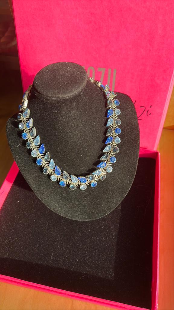 Korenbloemblauwe Otazu ketting, Sieraden, Tassen en Uiterlijk, Kettingen, Ophalen of Verzenden, Zo goed als nieuw, Grijs, Zilver