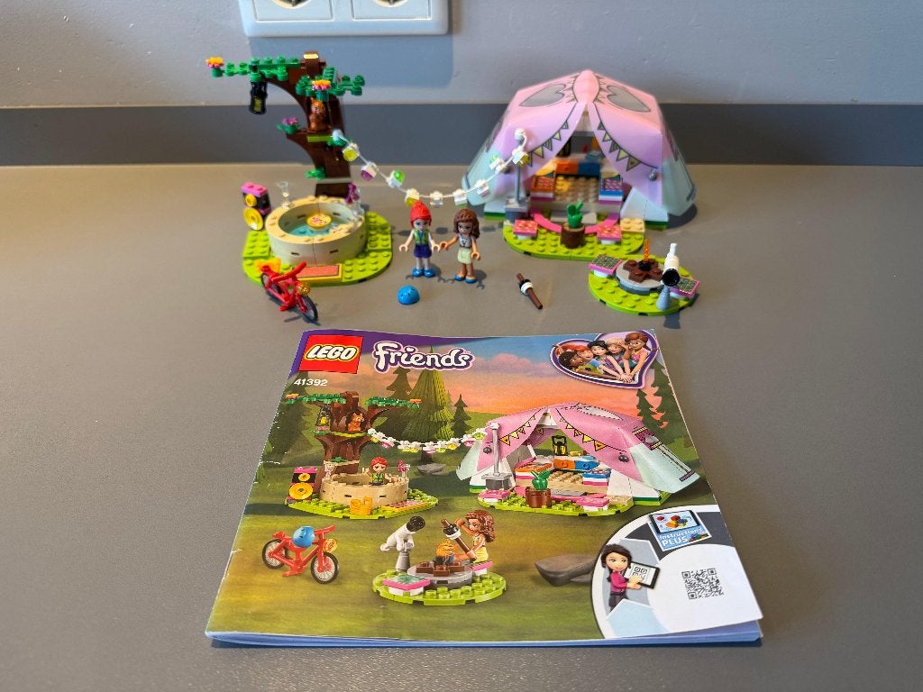 LEGO Friends 41392 Glamping in de natuur – compleet, Overige thema's, Lego, Inclusief instructies, Ophalen of Verzenden