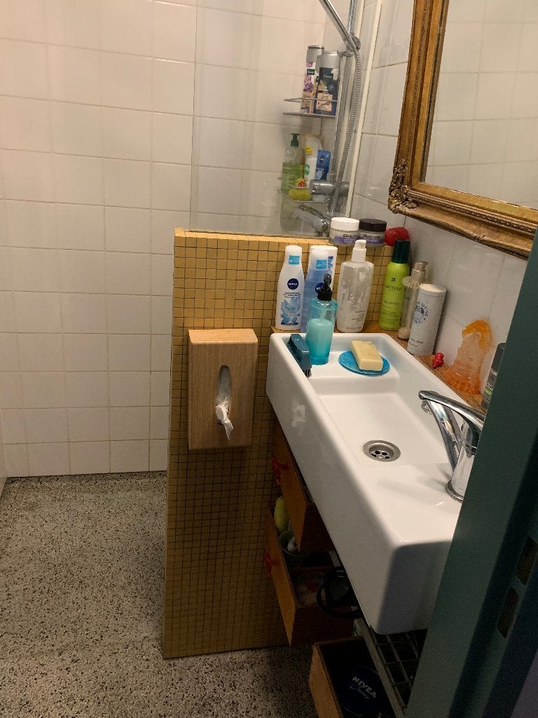 Wasbakje met kraan en grote spiegel, Doe-het-zelf en Verbouw, Sanitair, Ophalen, Zo goed als nieuw, Overige typen