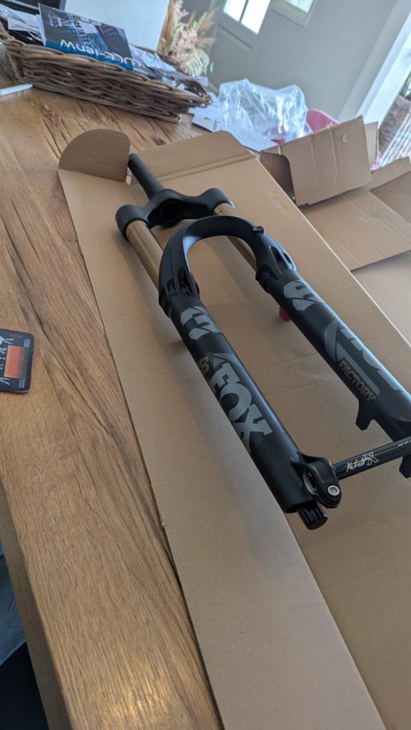 YT capra custom Mullet XL (Nieuw), Fully, Nieuw, Schijfrem, Ophalen