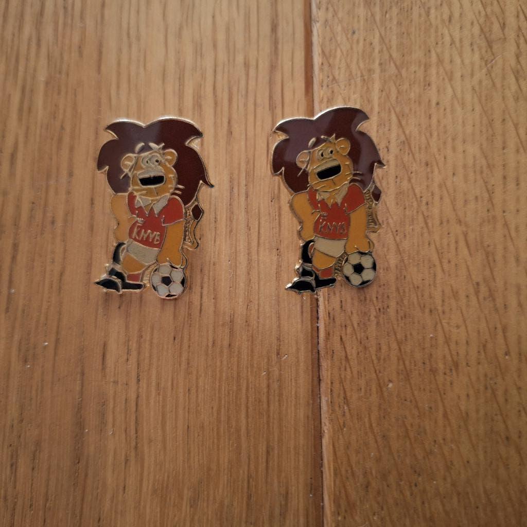 2 x oranje leeuw pins, Verzamelen, Speldjes, Pins en Buttons, Ophalen of Verzenden, Nieuw, Overige onderwerpen, Speldje of Pin