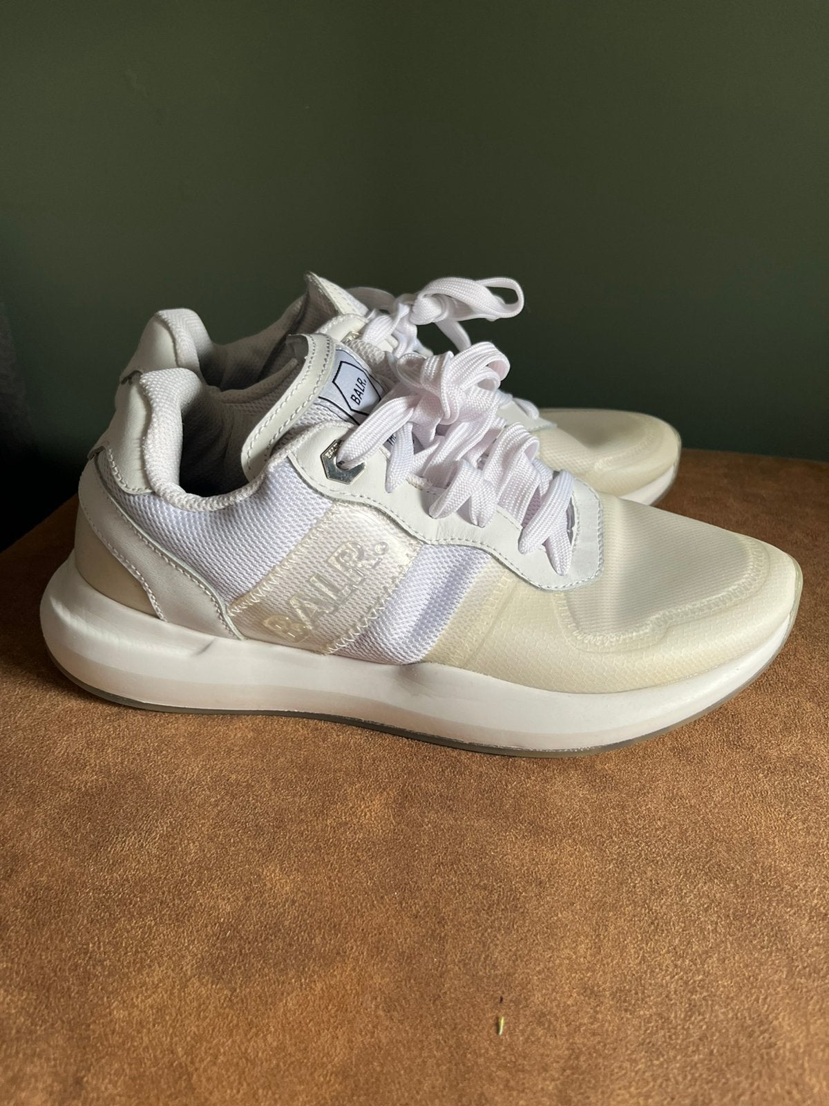 Balr sneakers 42 wit beige gympen schoenen sportschoenen, Kleding | Heren, Schoenen, Zo goed als nieuw, Sneakers of Gympen, Overige kleuren