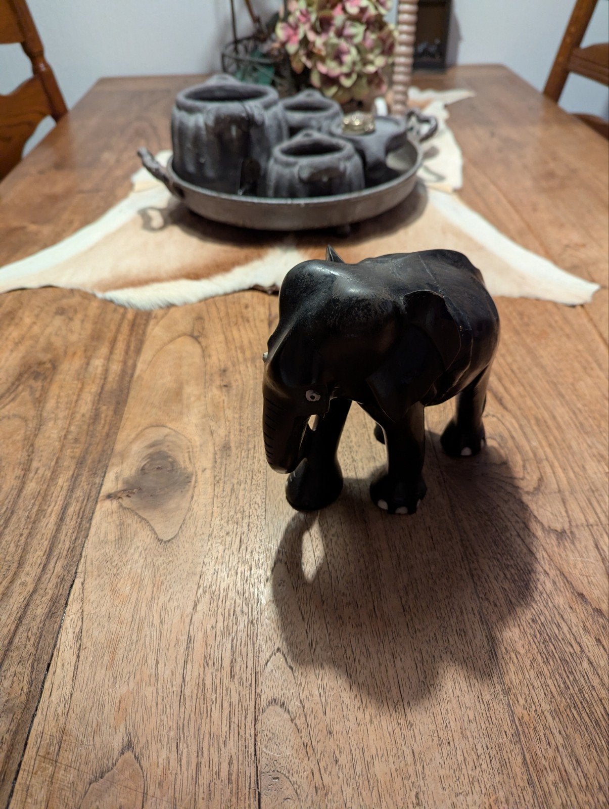 handgemaakte olifant ebbenhout, Verzamelen, Beelden en Beeldjes, Ophalen of Verzenden, Zo goed als nieuw, Dier