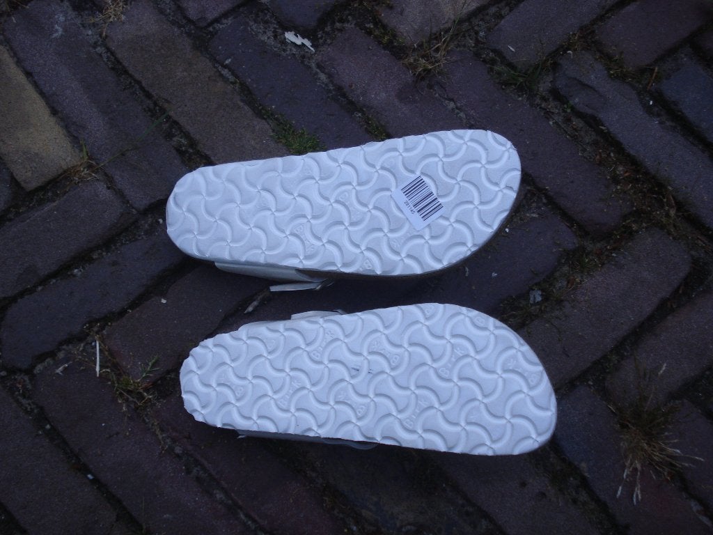 BIRKENSTOCK GIZEH WIT NIEUW 36 NU GRATIS VERZENDING PER POST, Slippers, Verzenden, Wit, Nieuw