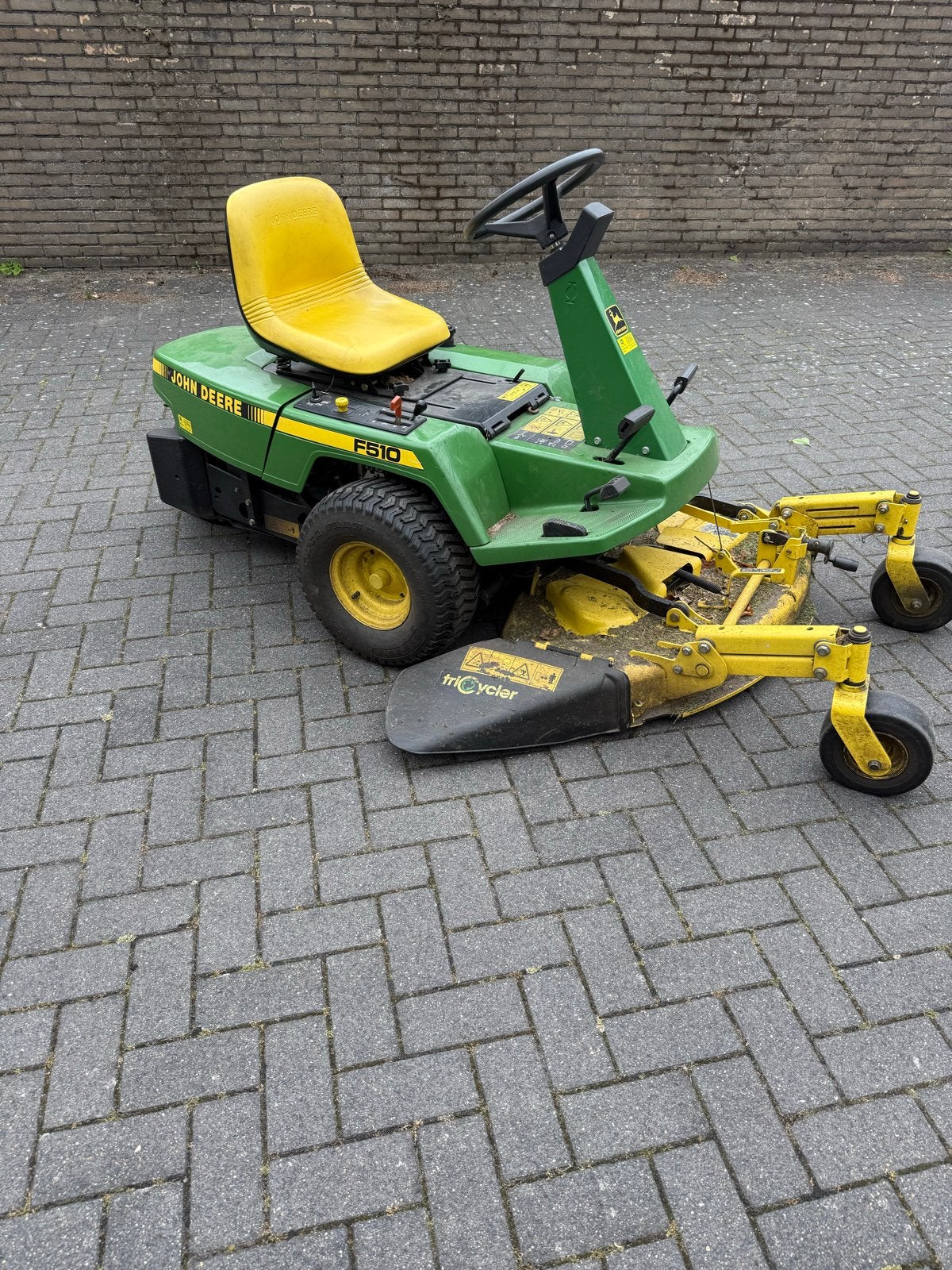 John Deere F510 Zitmaaier - Perfect voor grote tuinen, Cirkelmaaier, Gebruikt, Mulchfunctie, Ophalen of Verzenden