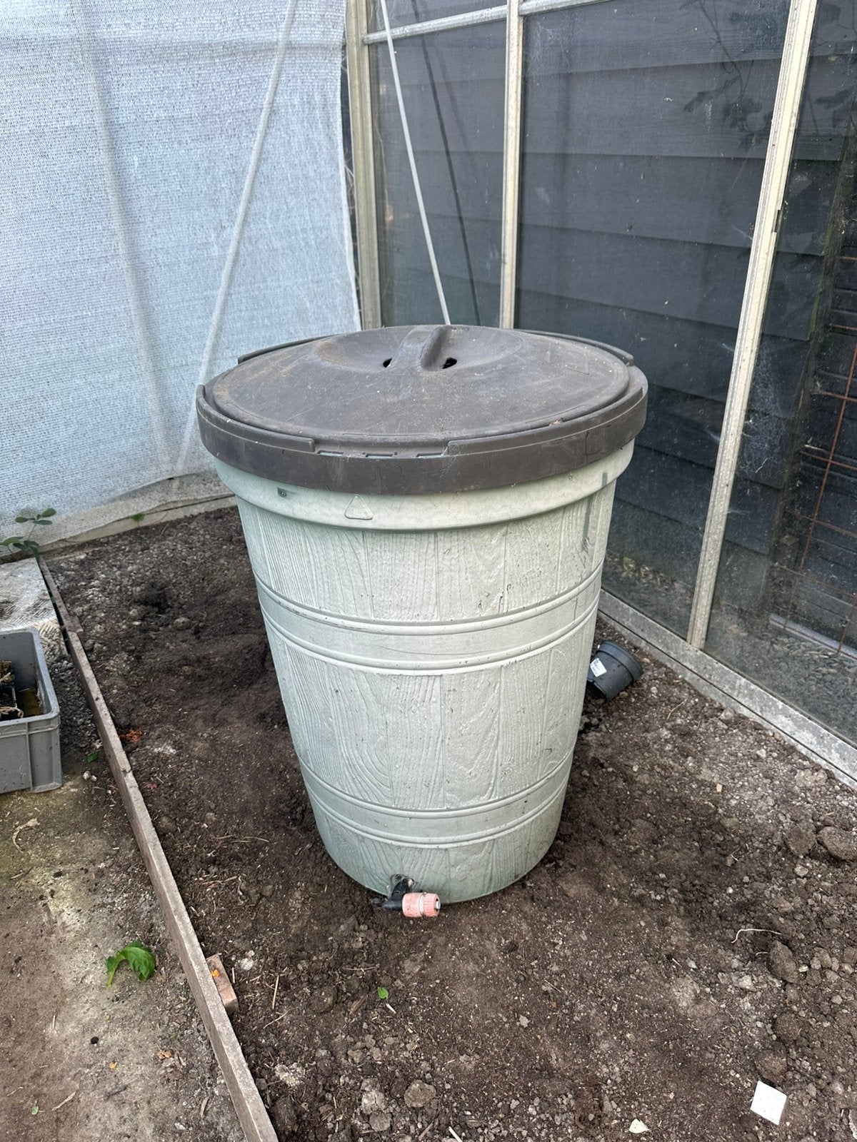 Regenton 250 liter, Ophalen, Kunststof, Gebruikt, Met kraantje