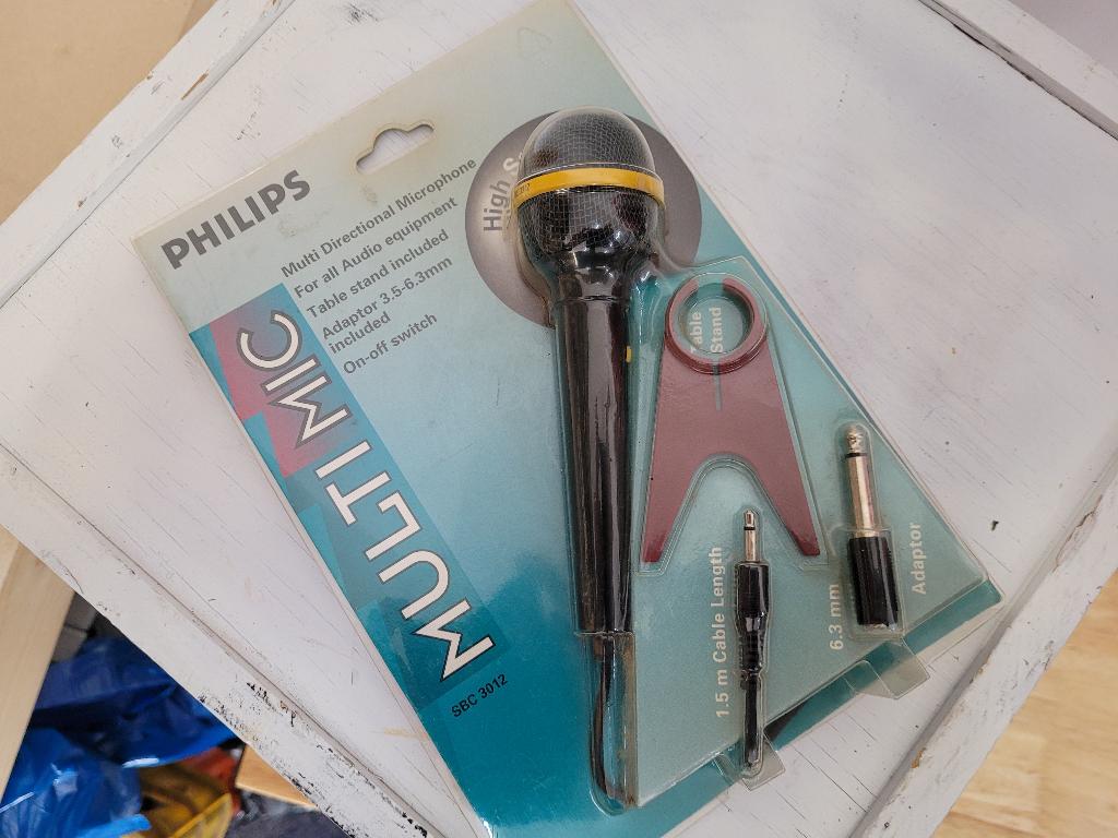vintage jaren 80 nieuw philips spraak zang microfoon, Muziek en Instrumenten, Ophalen of Verzenden, Nieuw, Zangmicrofoon