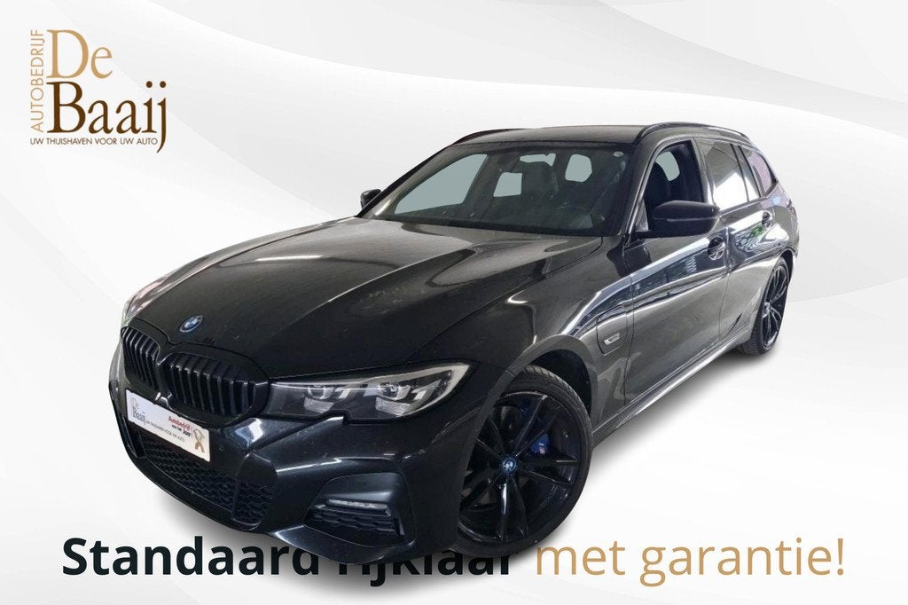 BMW 3 Serie Touring 320e M Sport | Half leer | 19" Licht met, 1998 cc, Gebruikt, Zwart, 4 cilinders