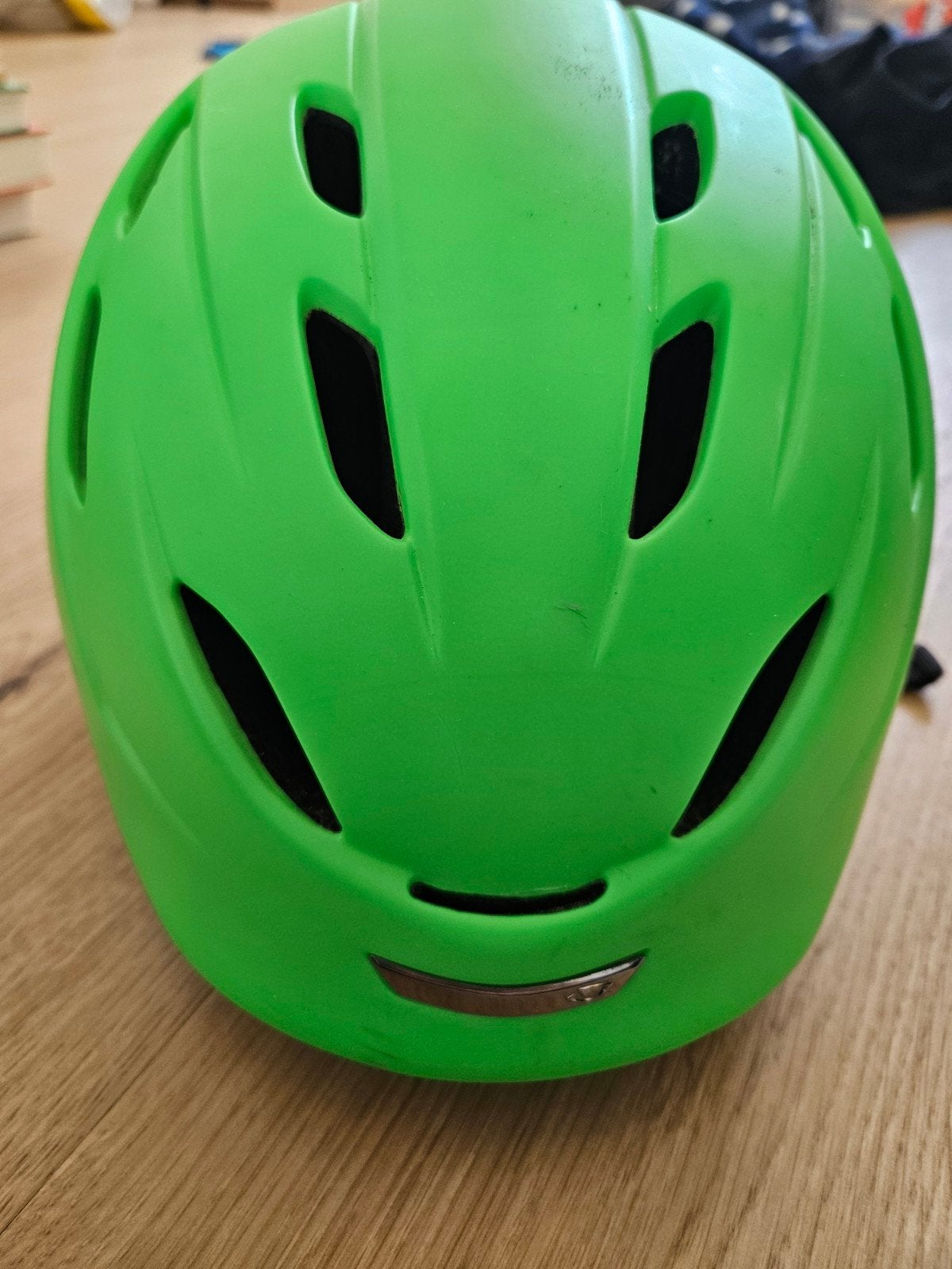 Giro dames skihelm, Overige typen, Zo goed als nieuw, Minder dan 100 cm, Ophalen