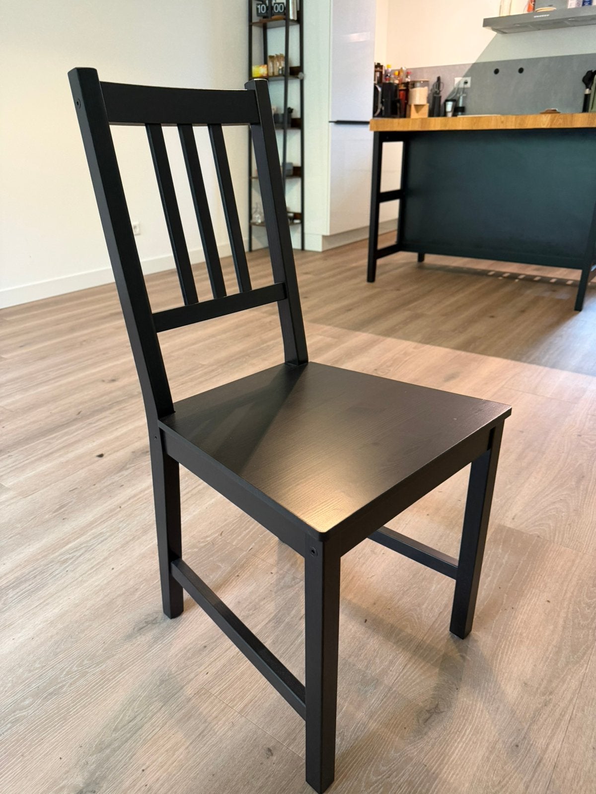 4 Stefan chair -Ikea, Huis en Inrichting, Ophalen, Zo goed als nieuw, Wit, Vijf, Zes of meer stoelen