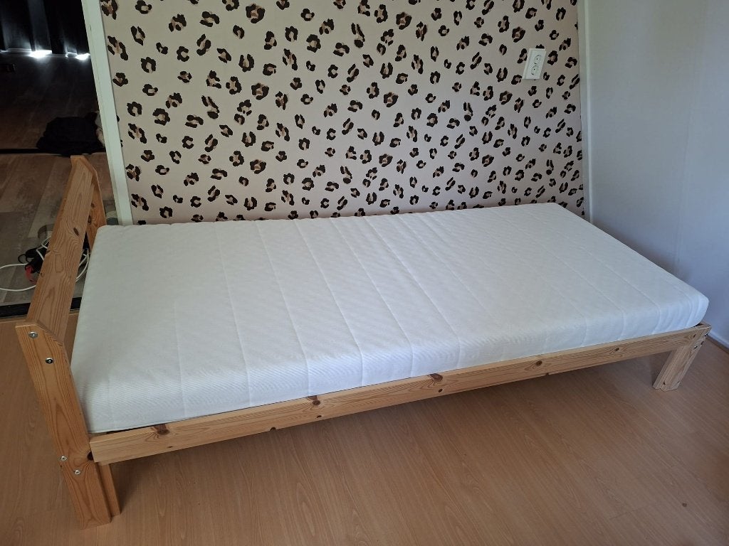 kinderbed 90/200 Ikea NEIDEN, Ophalen, 90 cm, Zo goed als nieuw, 200 cm
