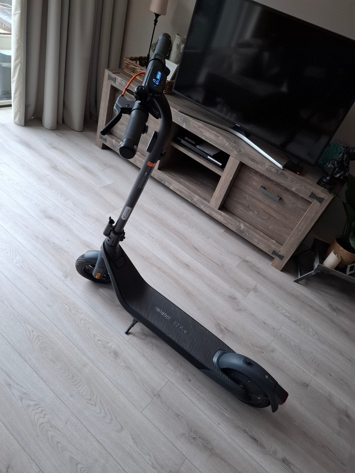 segway kickscooter, Ophalen, Zo goed als nieuw, Elektrische step (E-scooter), Segway Ninebot