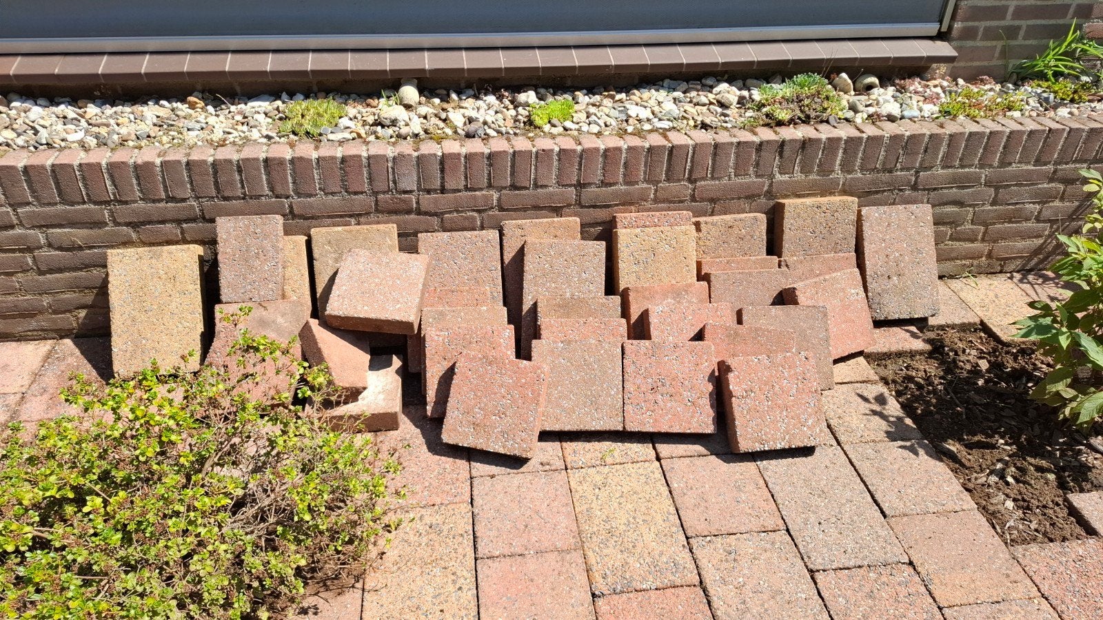 Tegels, Tuin en Terras, Ophalen, Hout