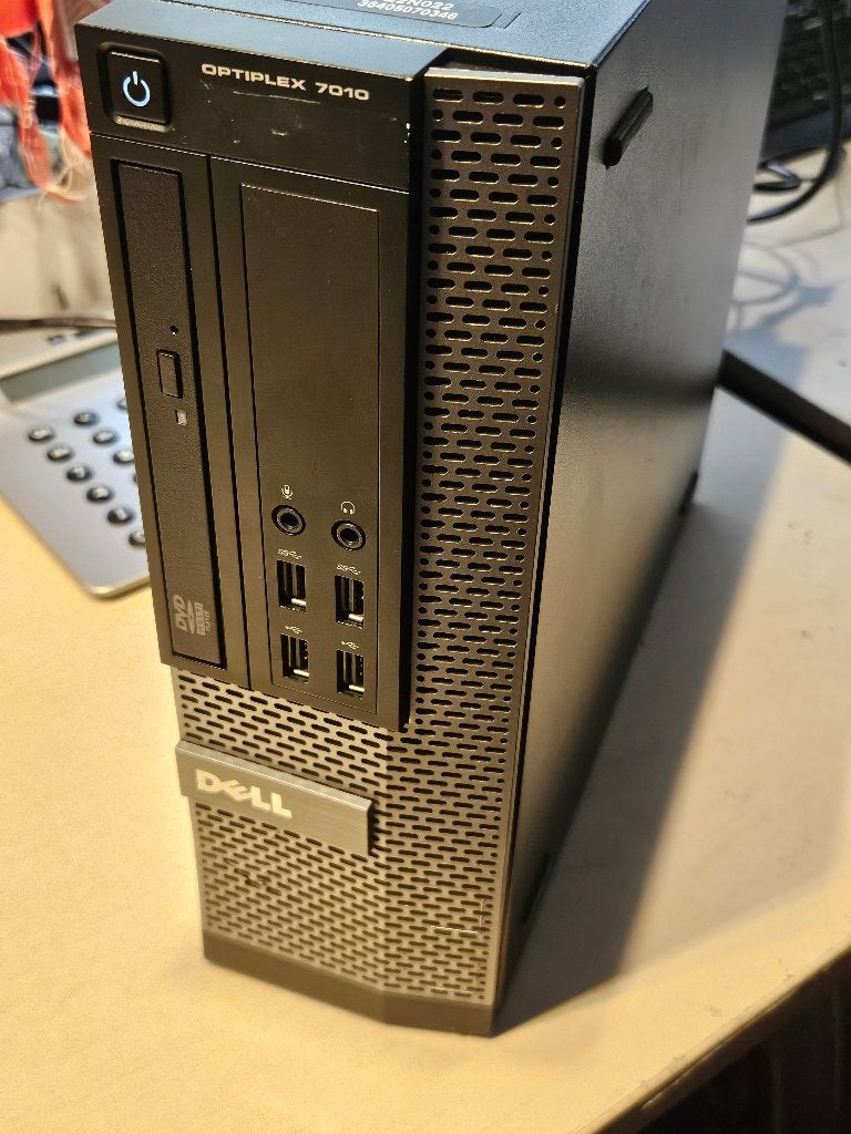 Dell intel core i7 12GB Ram 240GB SSD Windows 11 64bit Pro, Ophalen of Verzenden, Zo goed als nieuw, Dell, HDD