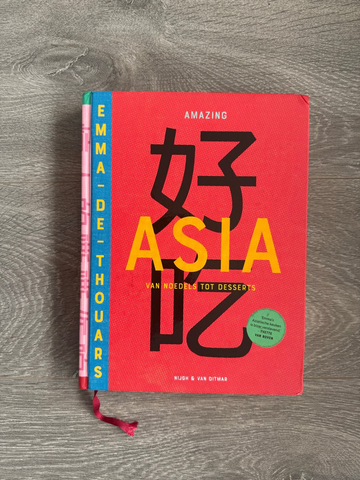 Amazing Asia: Van Noedels tot Desserts - Emma de Thouars, Boeken, Ophalen of Verzenden, Zo goed als nieuw, Azië en Oosters