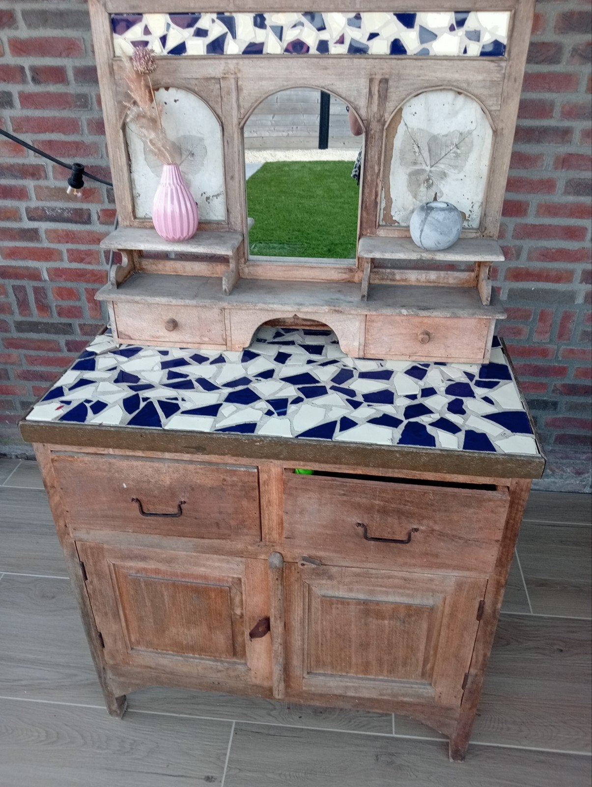 Prachtige vintage kast met mozaïek blad, Ophalen
