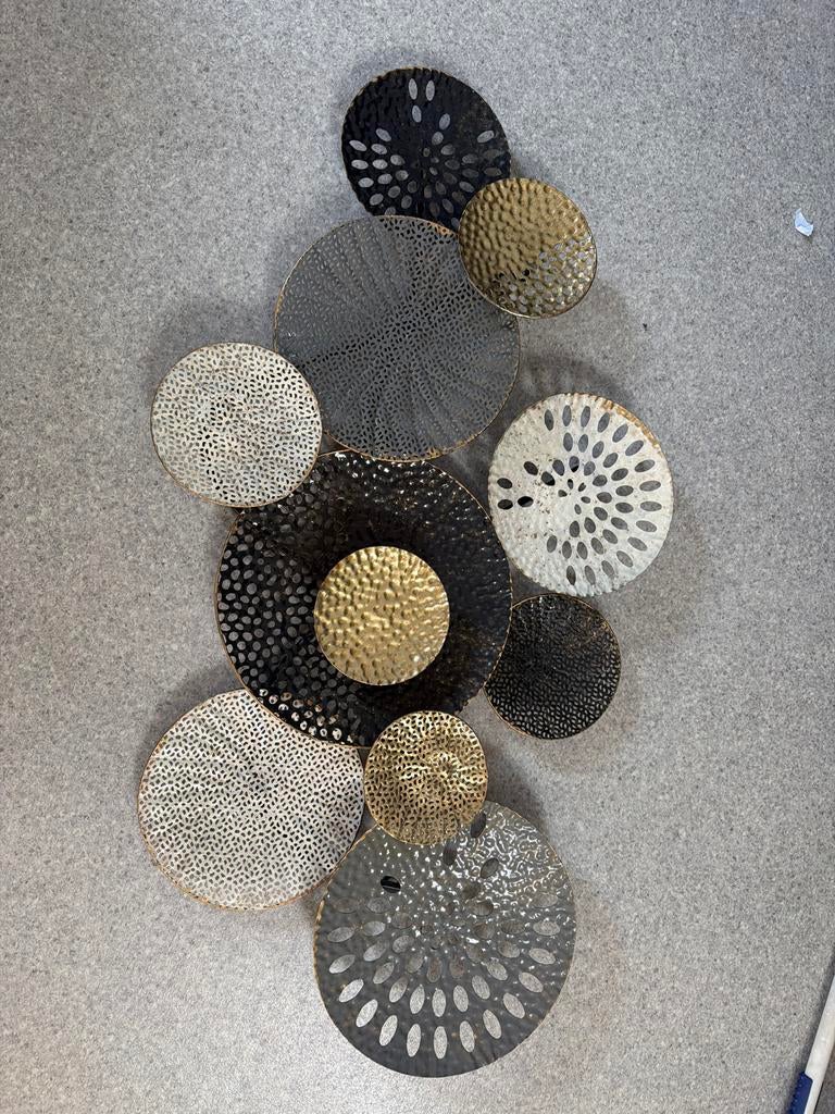 Metalen wanddecoratie, zwart, goud en wit, Ophalen, Gebruikt