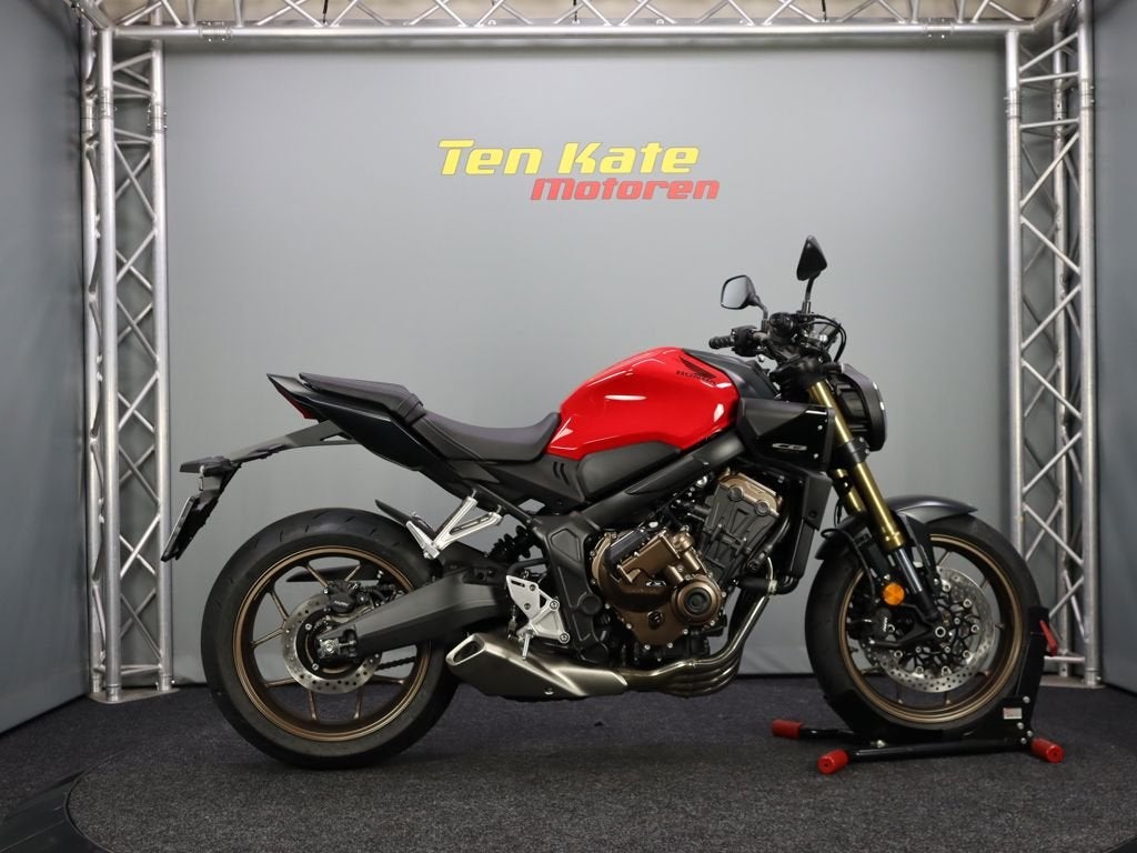 Honda CB 650 R E-Clutch, Motoren, Motoren | Honda, Bedrijf, Meer dan 35 kW, ABS, 650 cc