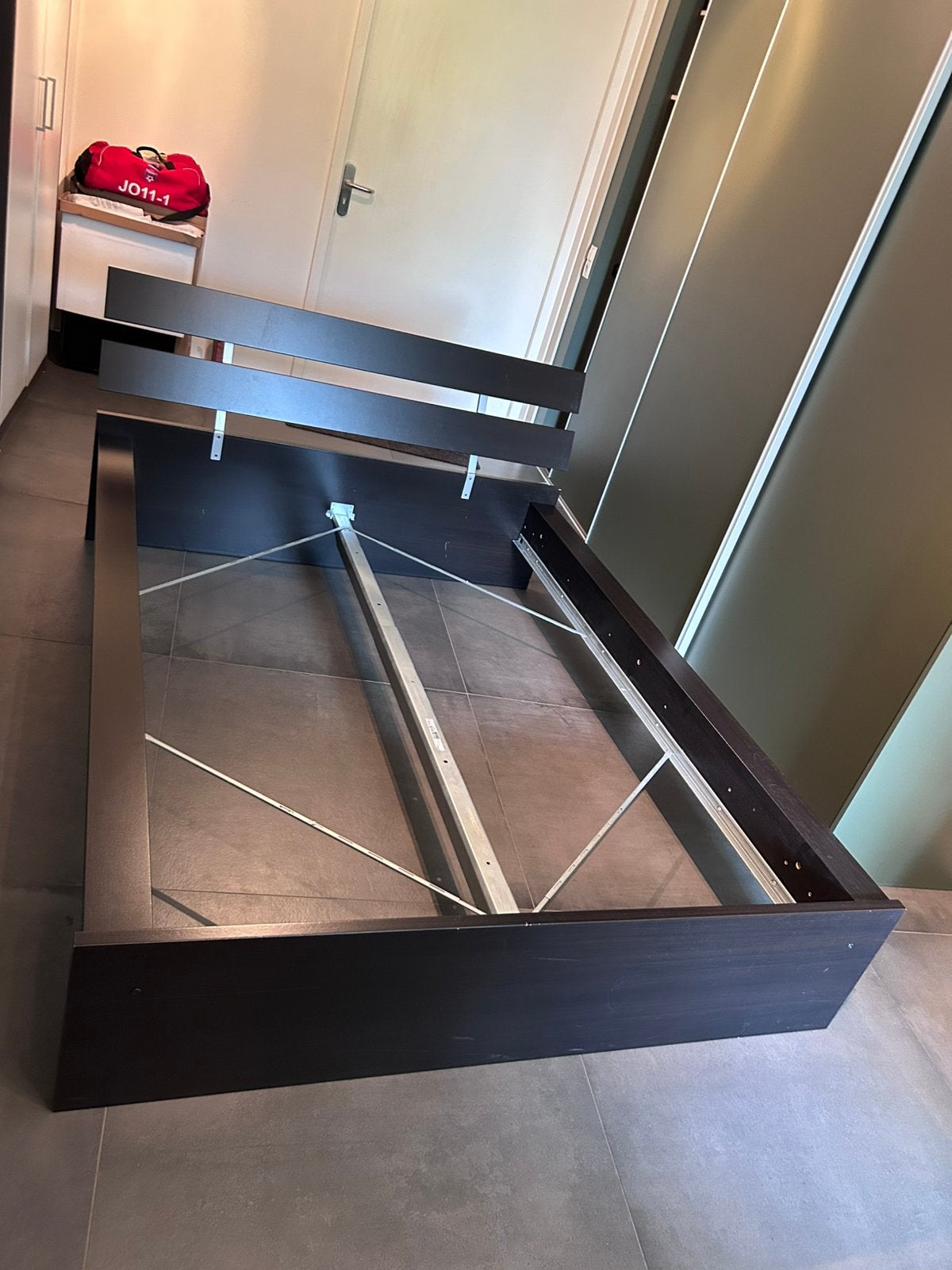 Bed incl. lattenbodems GRATIS, Ophalen, Gebruikt, Bruin, 140 cm