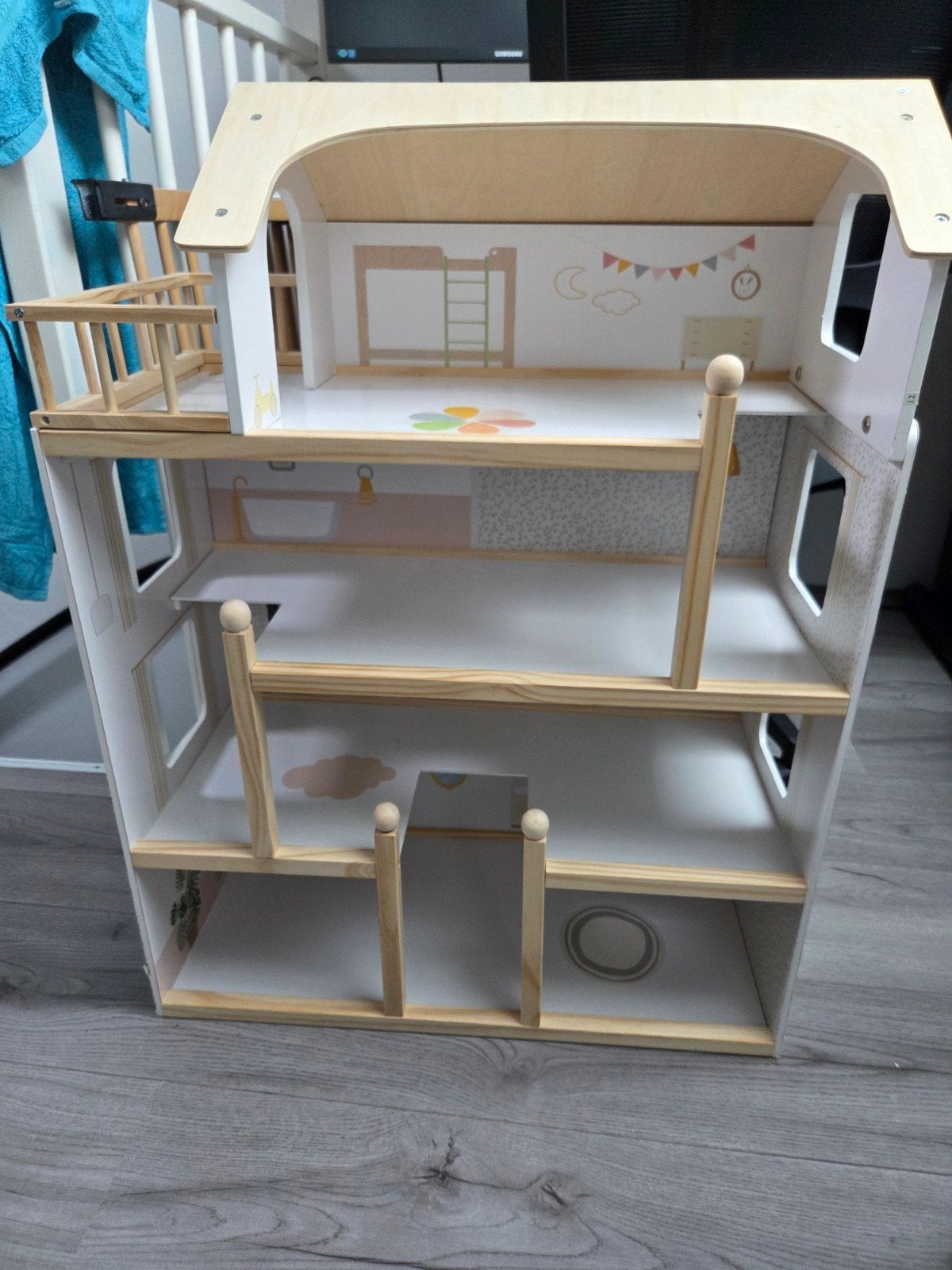 Houten Poppenhuis - Zo goed als nieuw, Ophalen of Verzenden, Zo goed als nieuw, Poppenhuis