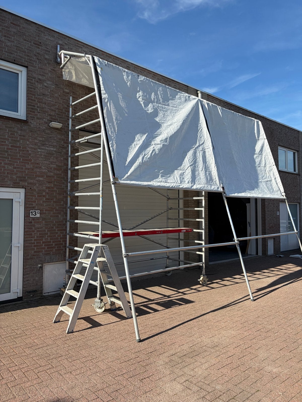 Skyworks doorwerktent - Zo goed als nieuw, Doe-het-zelf en Verbouw, Ophalen, Zo goed als nieuw, Gevelsteiger, 5 meter of hoger