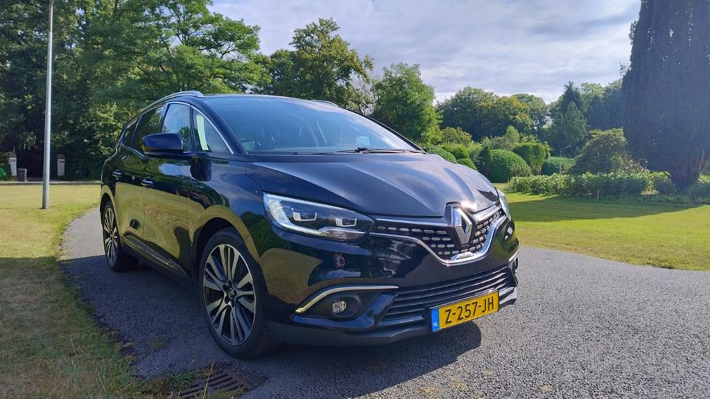 Renault Grand Scenic 1.2 TCE 97KW 7P 2017 Zwart, Voorwielaandrijving, 4 cilinders, 1850 kg, 7 stoelen