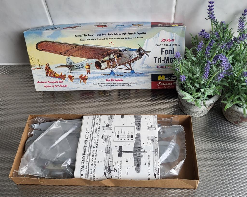 Ford Tri-Motor 1929 modelvliegtuig., Antiek en Kunst, Antiek | Speelgoed, Ophalen of Verzenden