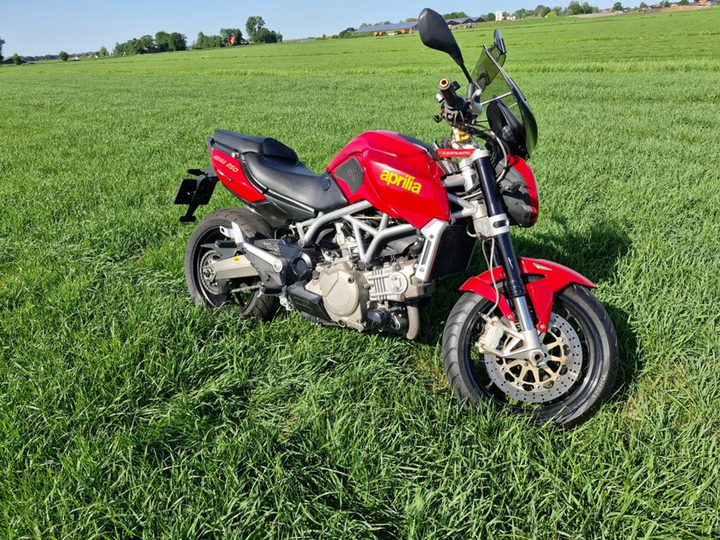 Aprilia Mana 850 ABS, Motoren, 2 cilinders, 849 cc, Particulier, Automaat