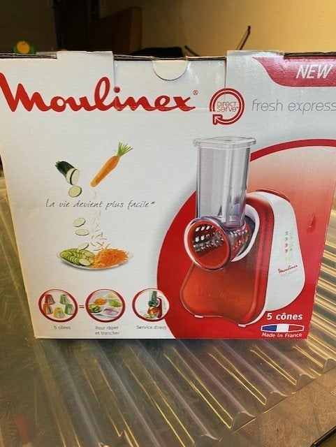 Te koop nieuwe Moulinex keukenmachine, Witgoed en Apparatuur, 2 tot 3 liter, Ophalen, Nieuw, 2 snelheden
