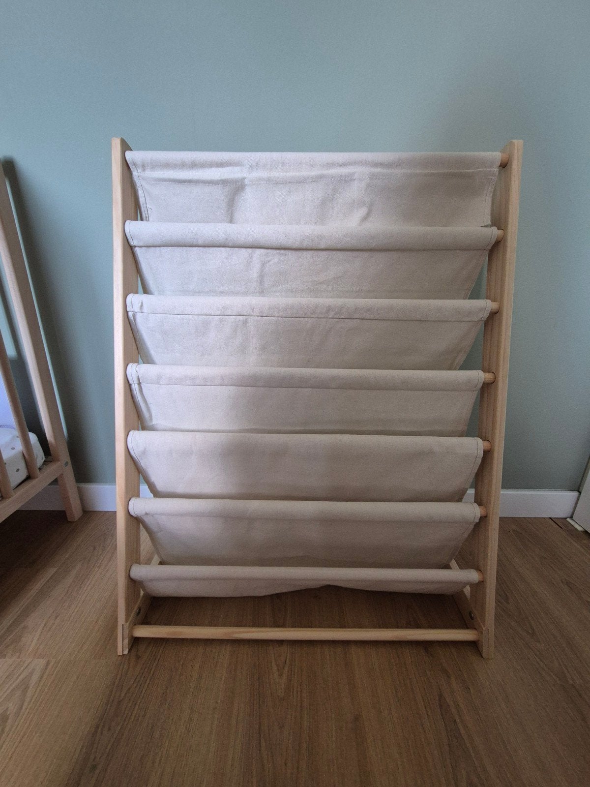 Houten Boekenrek met Stoffen Vakken voor Kinderkamer, Ophalen, Met plank(en), Kinderkamer, Scandinavisch, Modern, Overige materialen