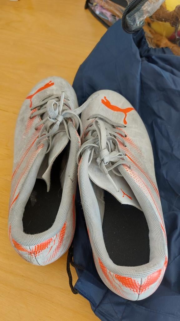 Puma voetbalschoenen maat 39, Ophalen of Verzenden, Gebruikt, Schoenen