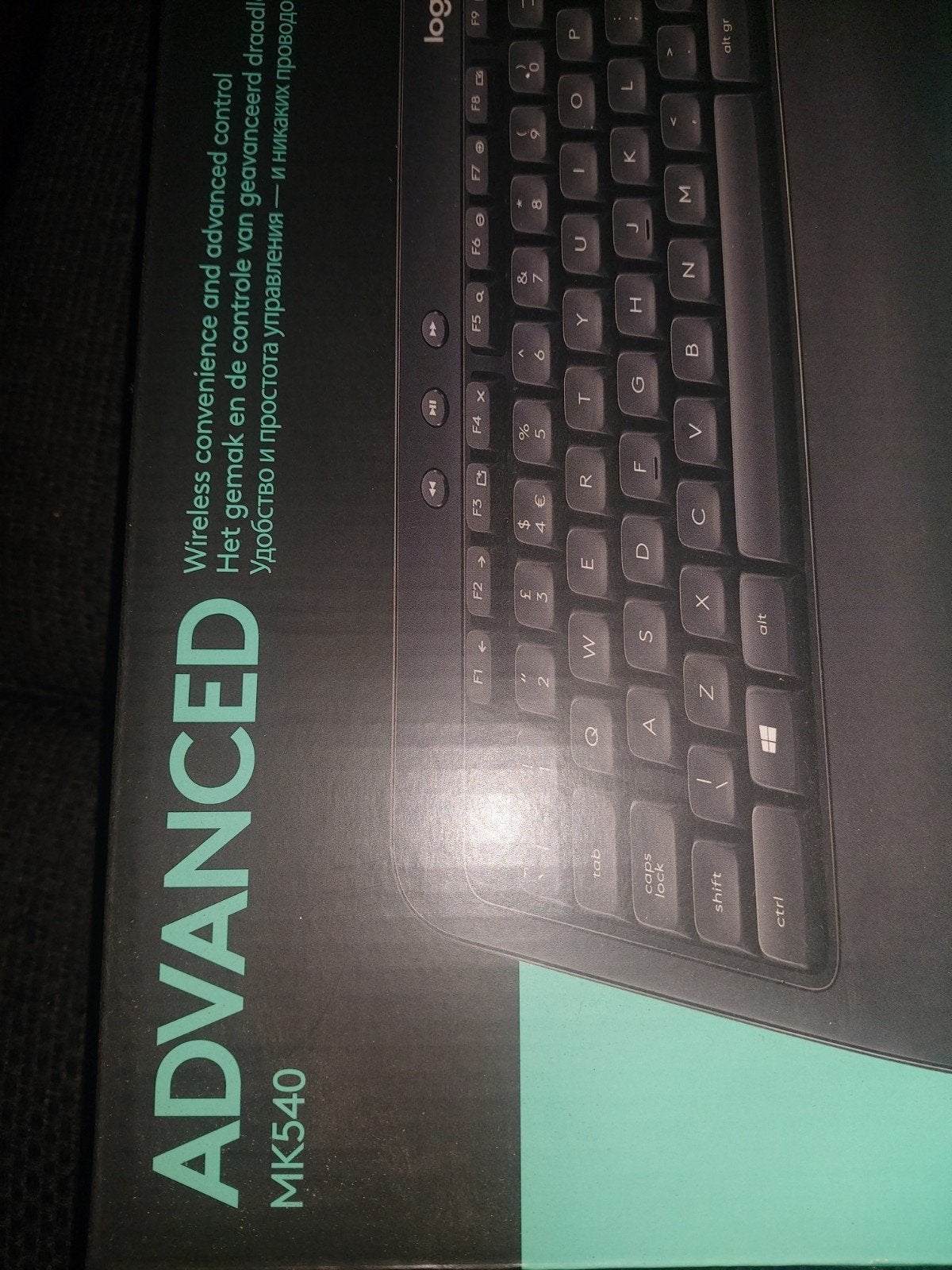 Logitech MK540 Advanced Draadloos Toetsenbord en Muis Set, Computers en Software, Toetsenborden, Logitech, Multimediatoetsen, Nieuw