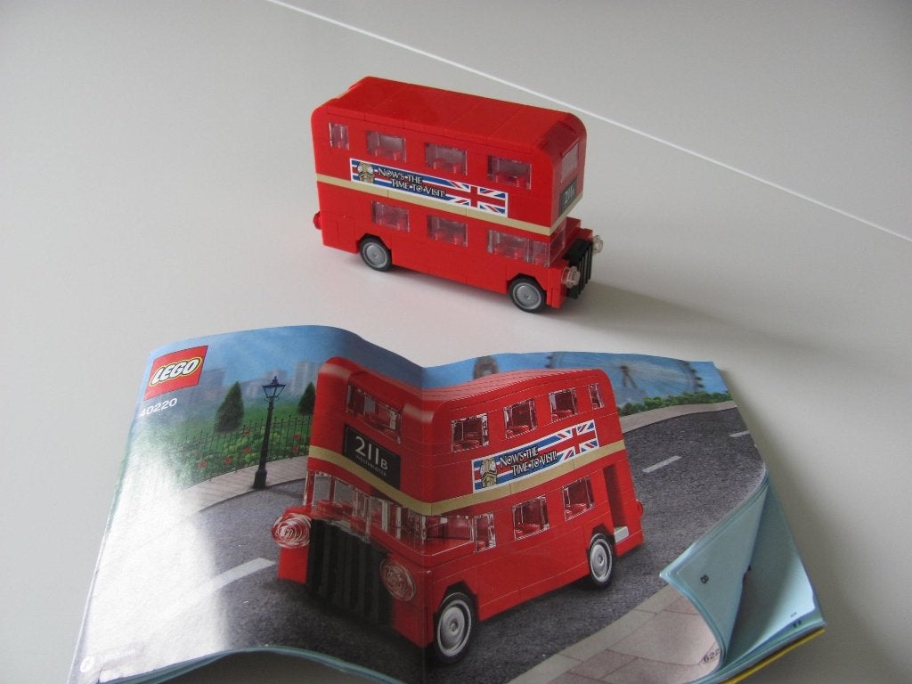 Lego set 40220 Mini Londen Bus + Beschrijving uit 2016, Lego, Ophalen of Verzenden, Zo goed als nieuw, Complete set