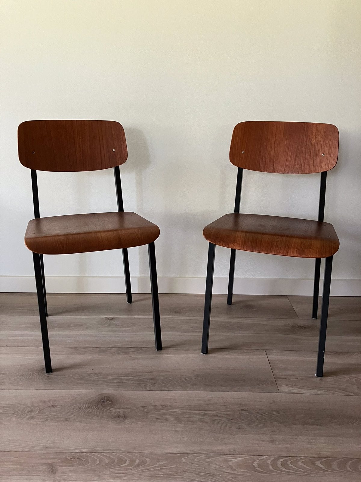 Jaren 60 stoeltjes, Huis en Inrichting, Stoelen, Gebruikt, Twee, Hout, Metaal, Bruin, Ophalen
