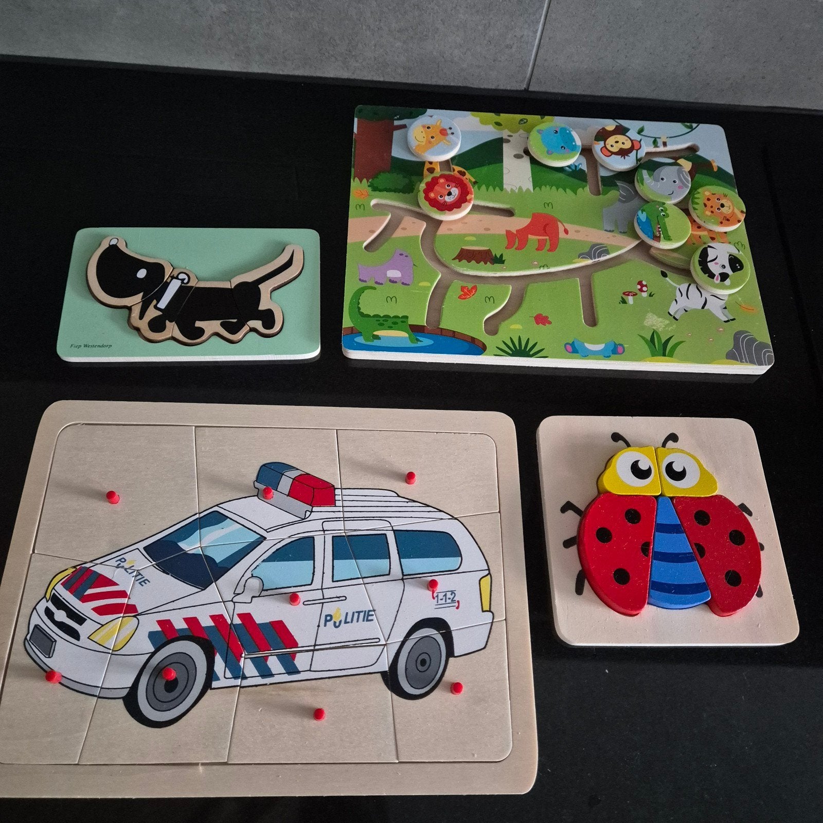 Houten Puzzels voor Kinderen: Politieauto, Lieveheersbeestje, Ophalen