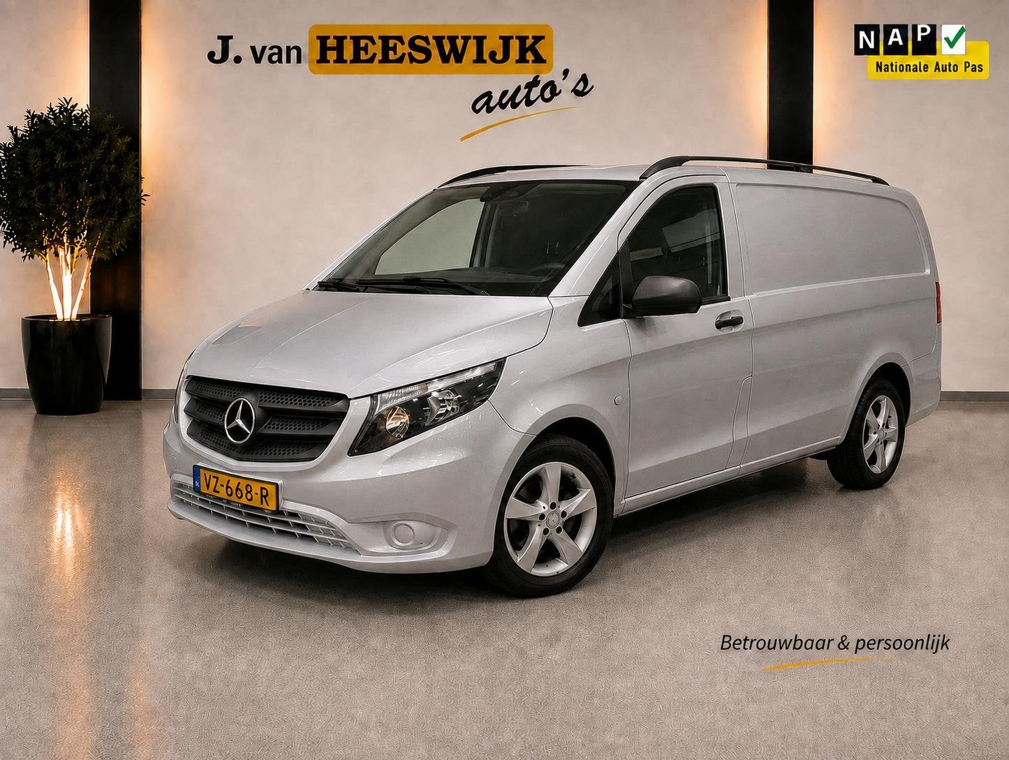Mercedes-Benz Vito 111 CDI Functional Lang Airco | Audio | d, Auto's, Bestelauto's, Voorwielaandrijving, Gebruikt, Euro 6, 2000 kg