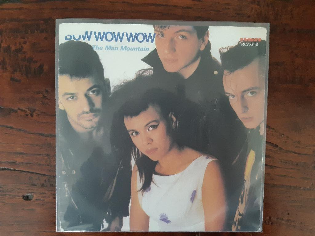 Bow Wow Wow - The Man Mountain, Gebruikt, 7 inch, Ophalen of Verzenden, Beschermende buitenhoes