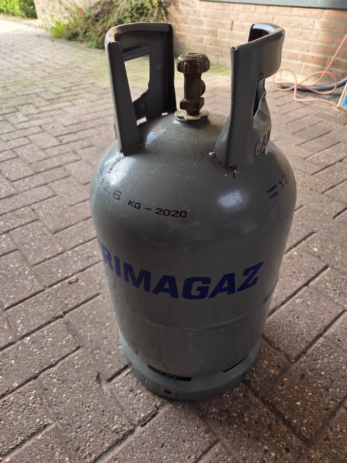 Primagaz gasfles 75% gevuld, Ophalen