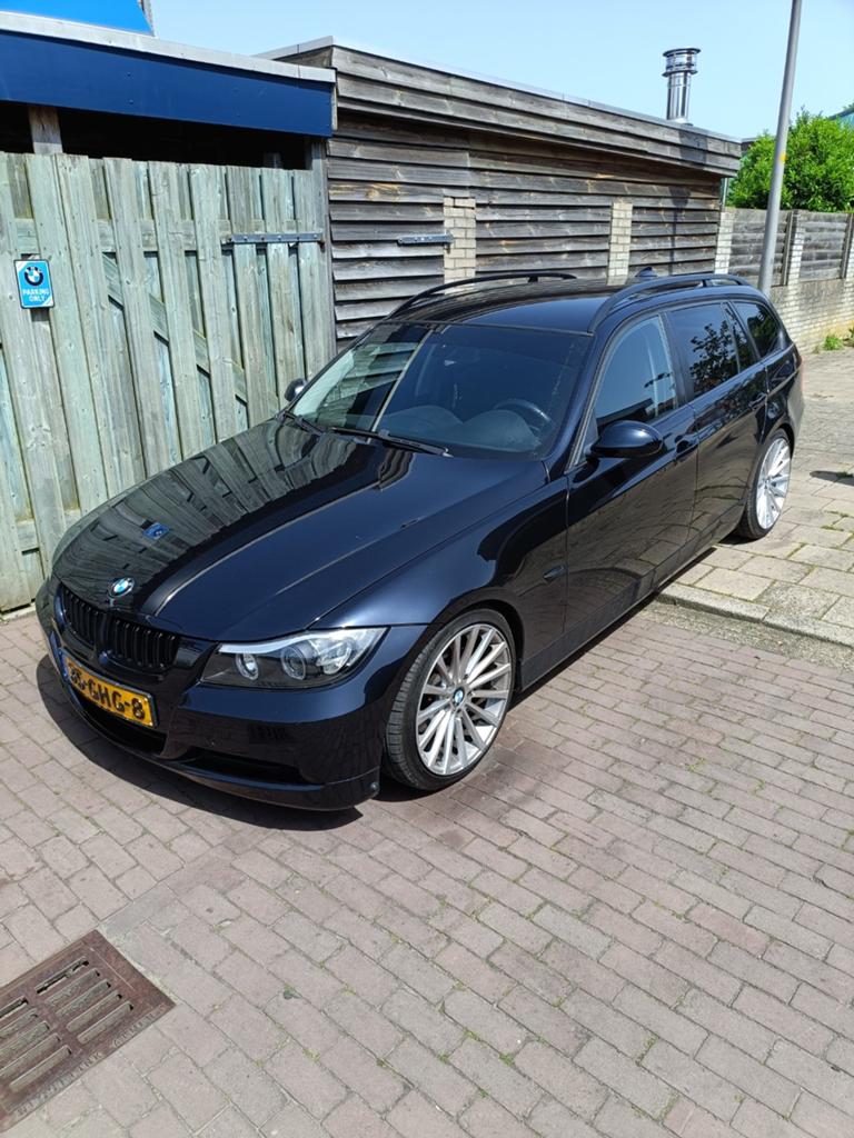 BMW 3-Serie 2.0 318 I (zie beschrijving), Zwart, Origineel Nederlands, Handgeschakeld, Grijs