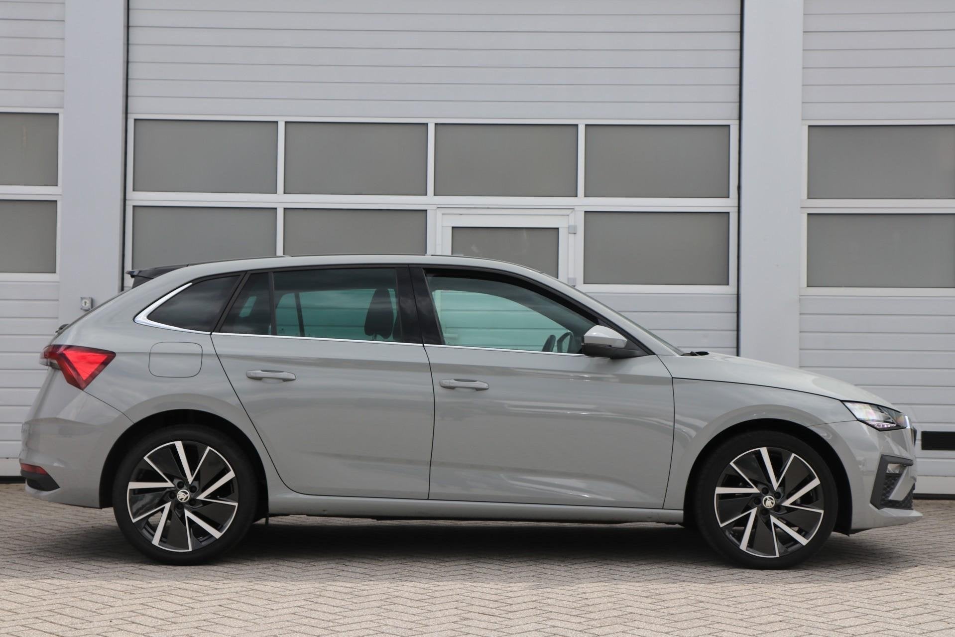 Skoda Scala 1.0 TSI 115pk Business Edition | Panoramadak | 1, Auto's, Voorwielaandrijving, 12 maanden, Scala, Euro 6