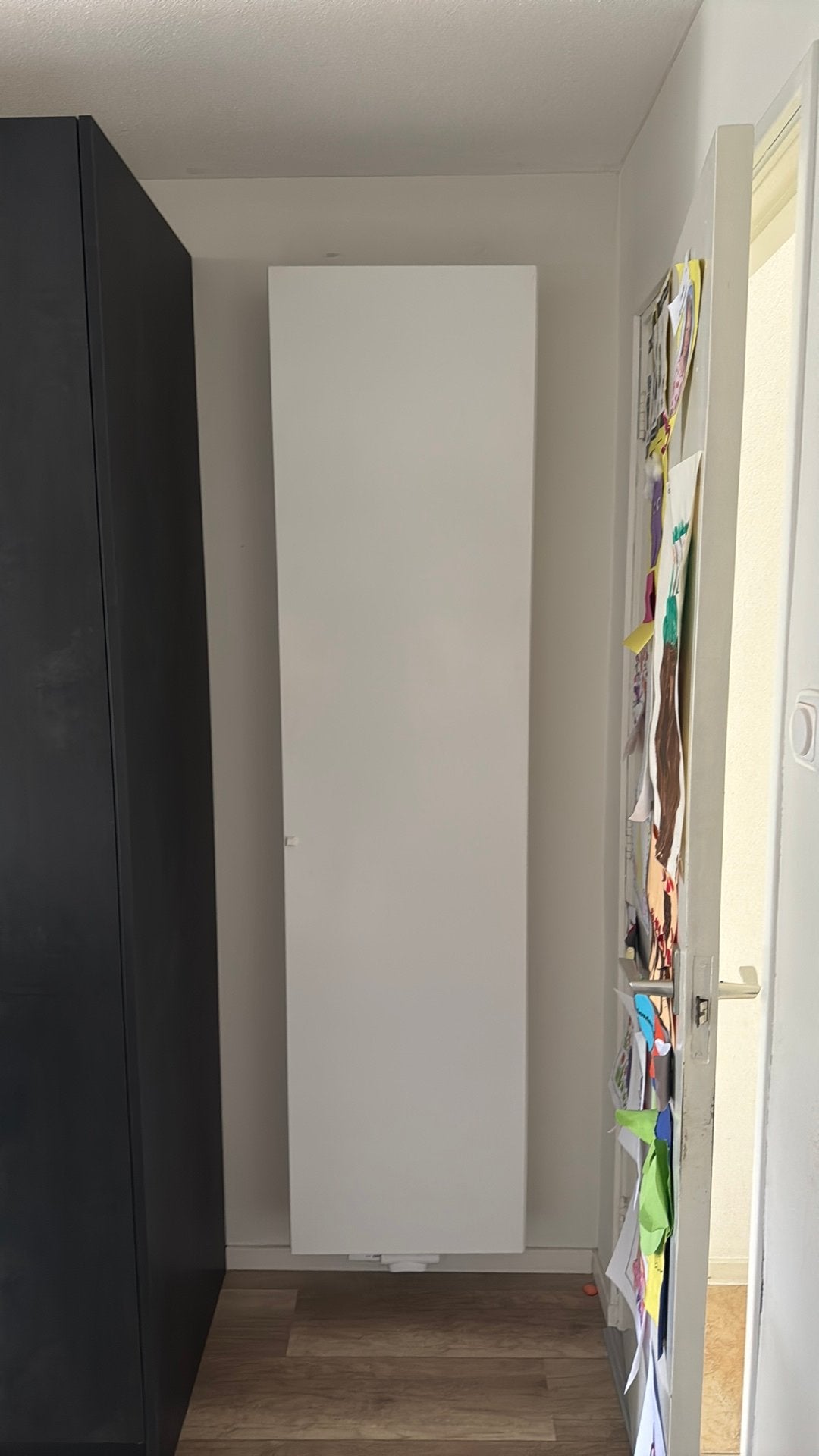 Verticale radiator henrat alto plan, Ophalen, Radiator, Minder dan 60 cm, Zo goed als nieuw