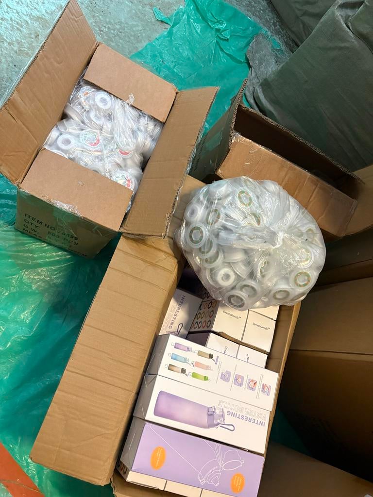 Dreamgoods Geurfles met 8 pods - Diverse kleuren, Ophalen of Verzenden, Zo goed als nieuw